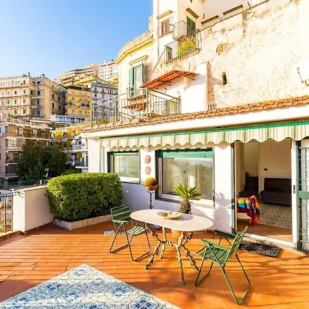 Apartment Paola - Hidden Panoramic Garden And Terraces By Napoliapartments