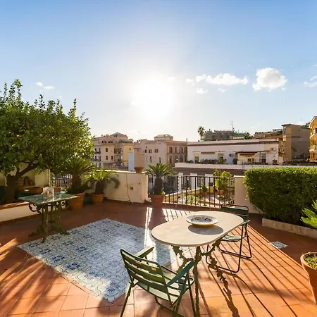 Apartment Paola - Hidden Panoramic Garden And Terraces By Napoliapartments Naples