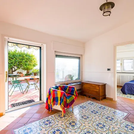 Paola - Hidden Panoramic Garden And Terr... Apartment